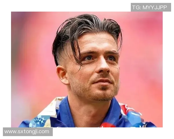 足球明星帅哥头像精选展示领略球场魅力与风采的完美结合 足球明星帅哥头像精选展示领略球场魅力与风采的完美结合